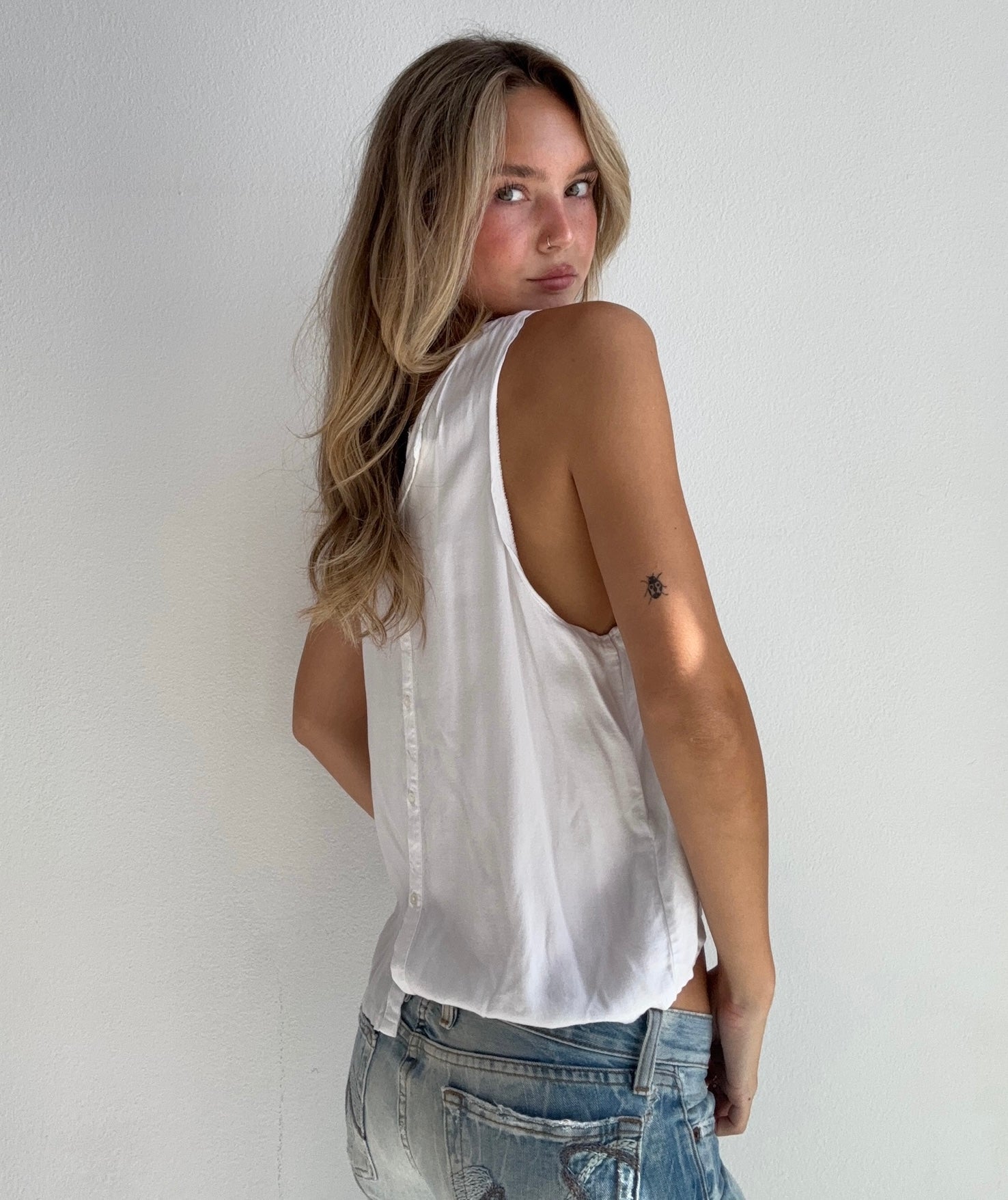 2000’s Hollister White Rhinestone Tank (Small)
