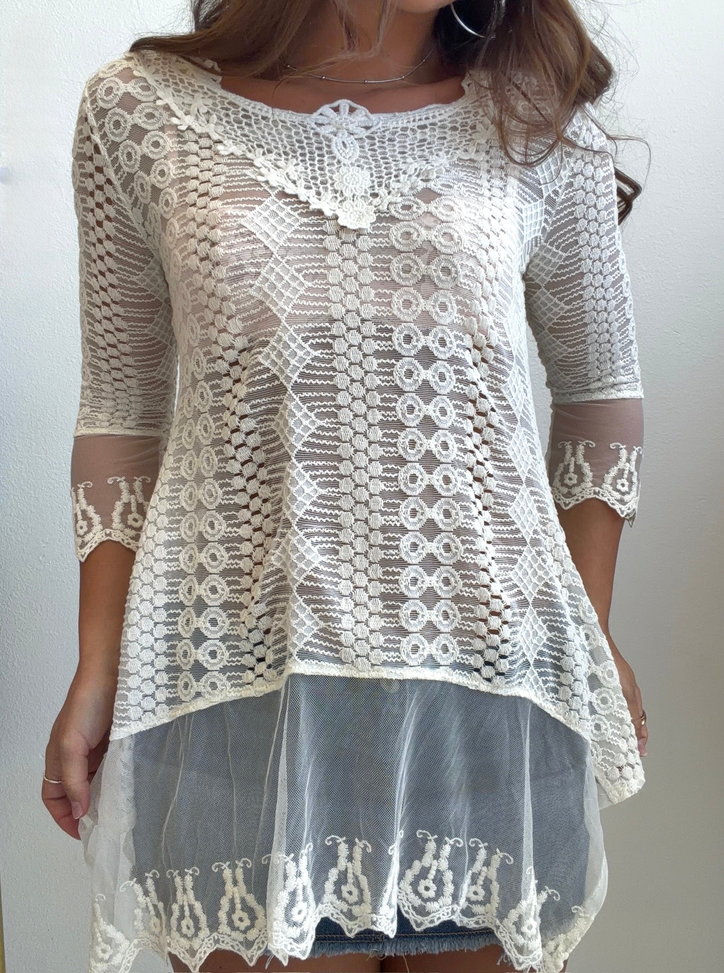 Ivory Lace Mesh Tunic Top (Small)