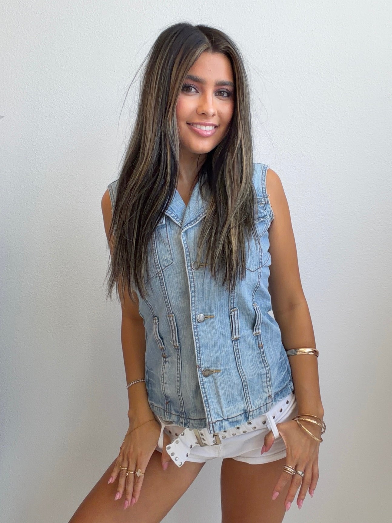 Light Wash Sleeveless Denim Vest (Small)