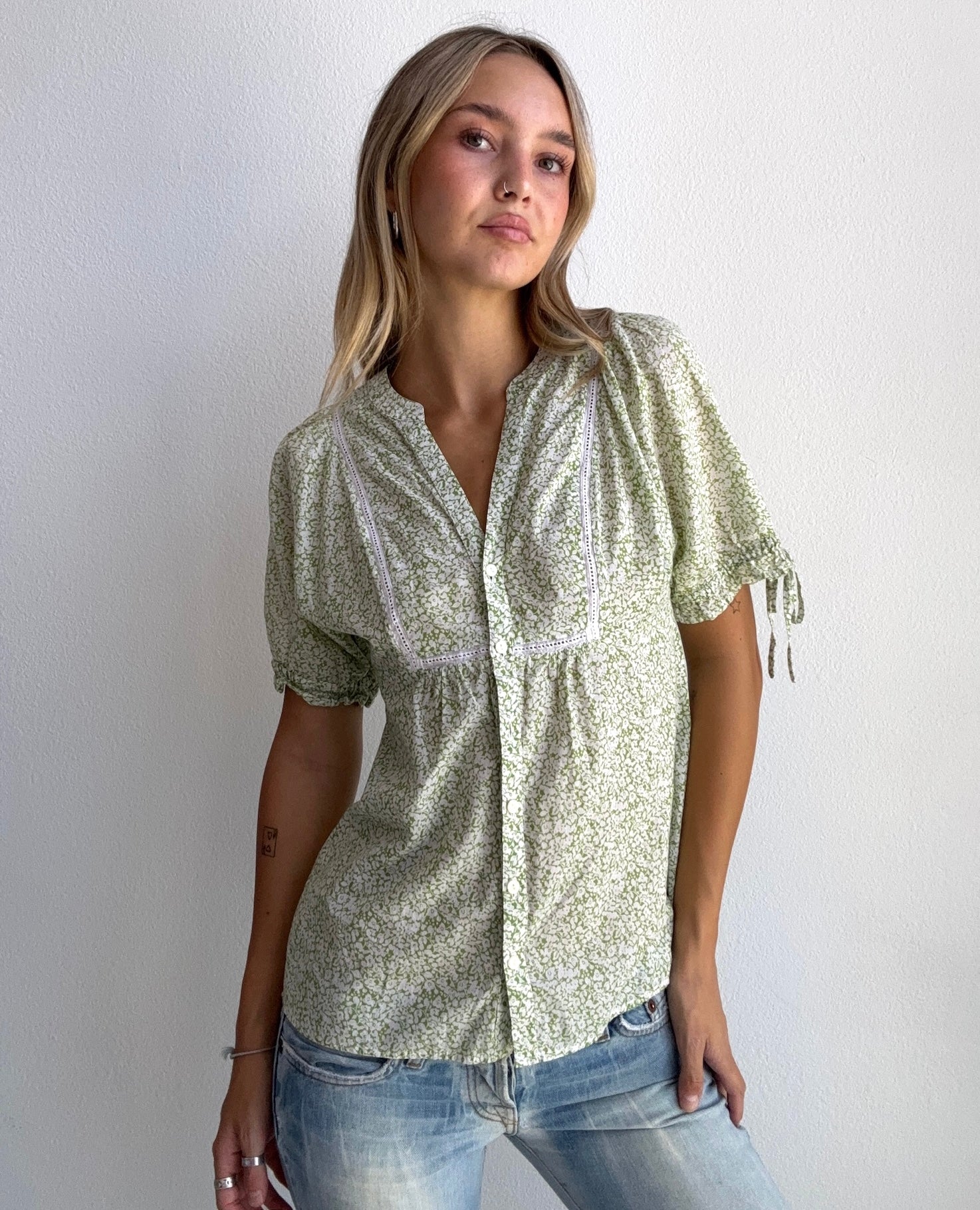 Sage Floral Button Blouse (Small)