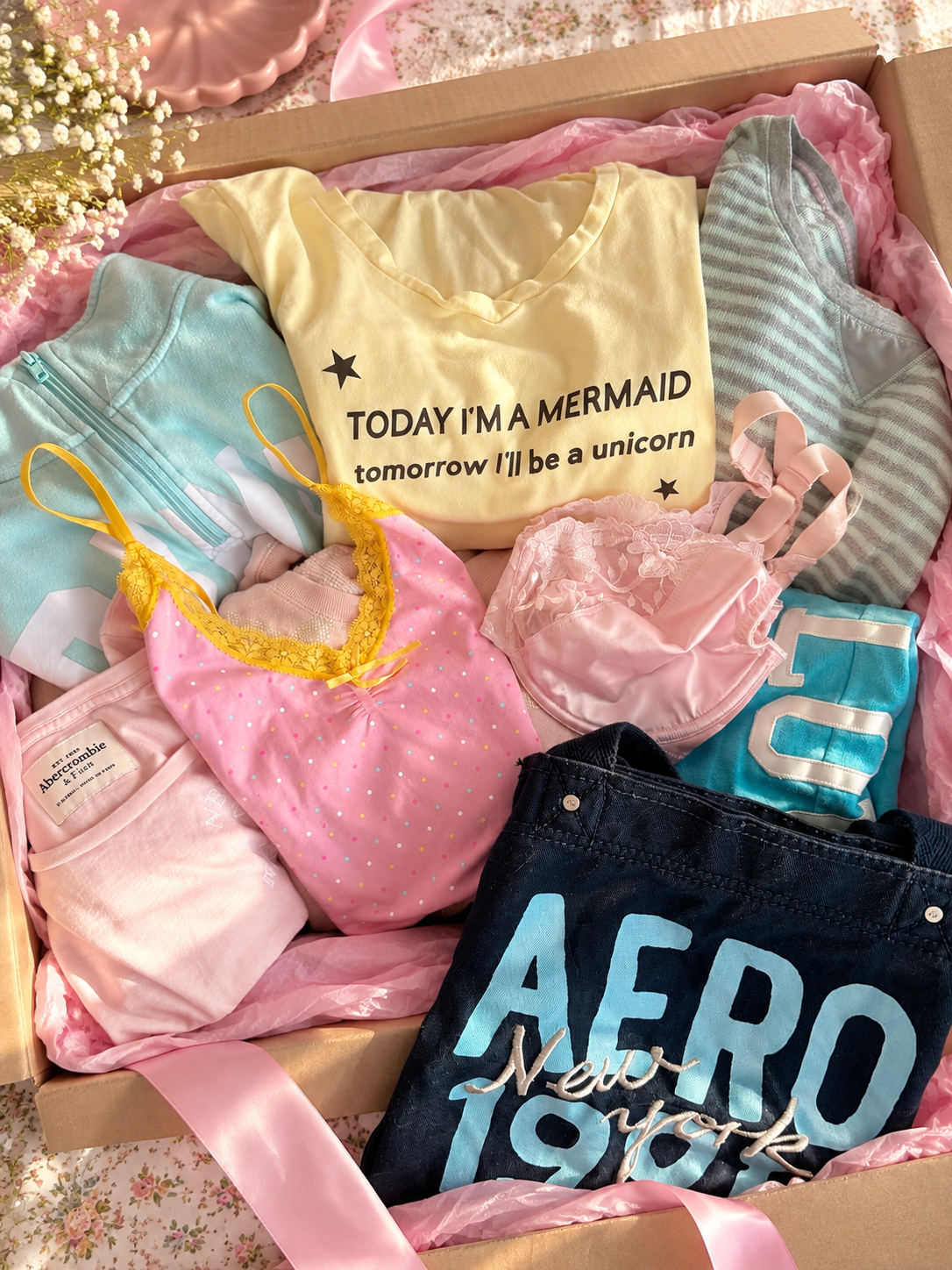 Y2K Princess Bundle Box ⭐️👸🏼
