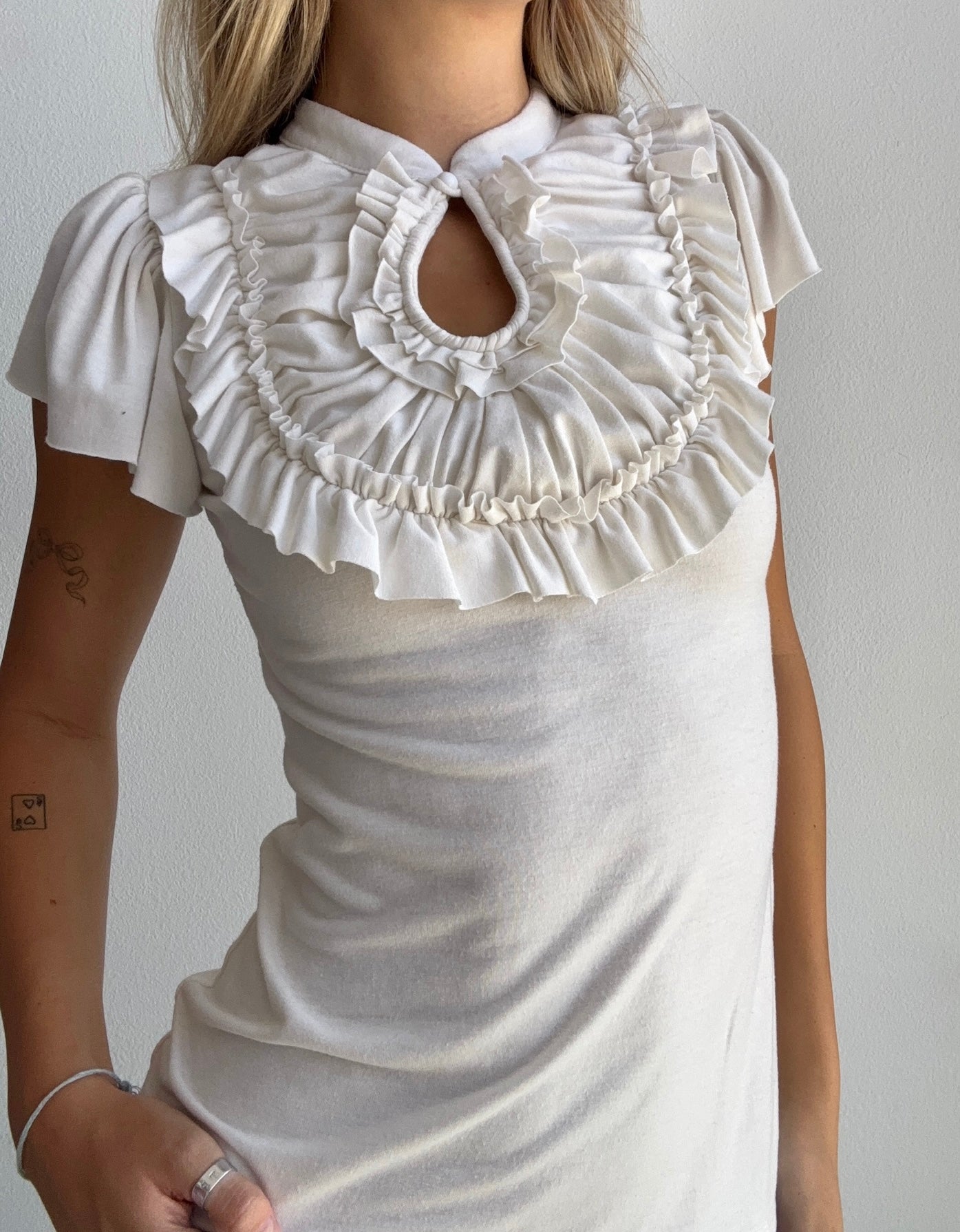 Ivory Ruffle Keyhole Top (Small)